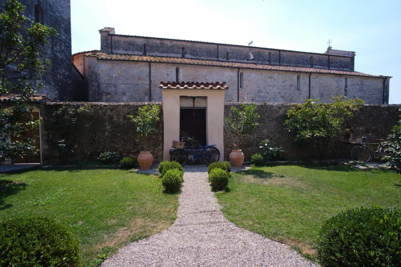 Badia Giulia Prestigious Historical B&B, Camaiore - Adults Only - No Pets Exterior photo